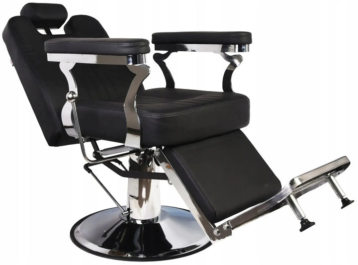 Simple black and silver barber chair Klipp&Trim
