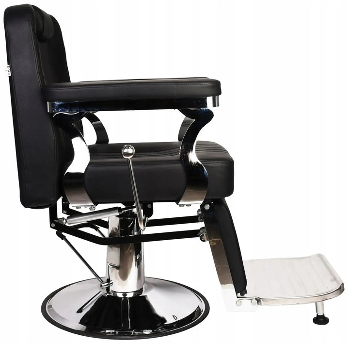 Simple black and silver barber chair Klipp&Trim